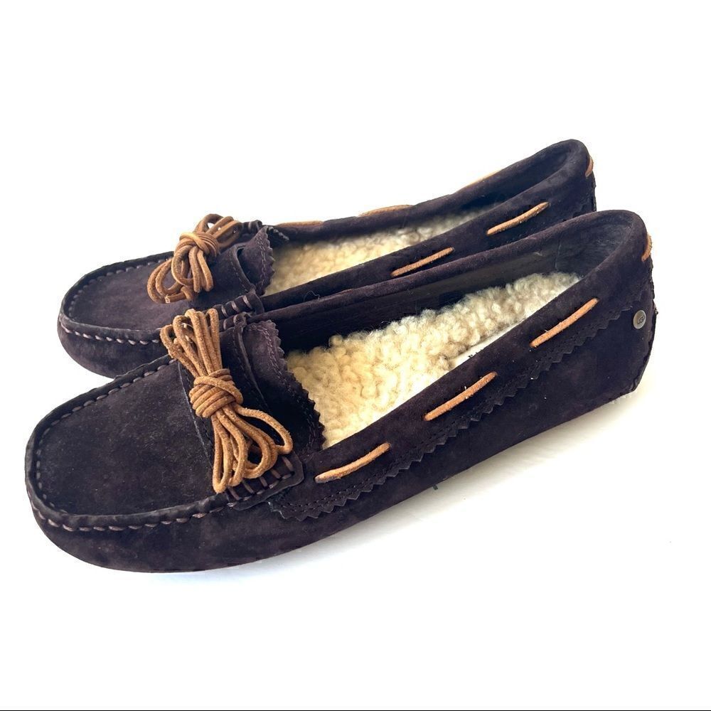 UGG meena java sheepskin lined moccasins Sz 6